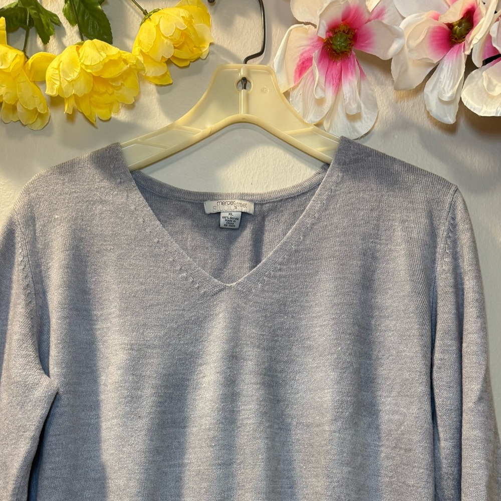 mercer & madison Lavender V-Neck Sweater - Soft Lightweight Knit - Picture 3 of 9